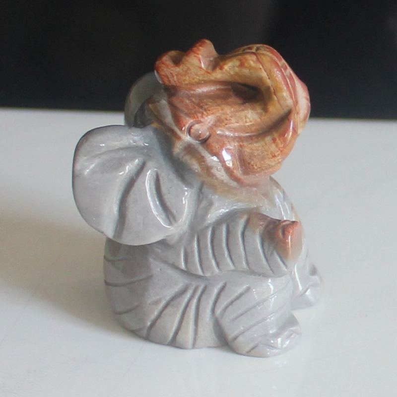 Carved gemstone crystal sitting elephant figurine animal carving home decor 2''