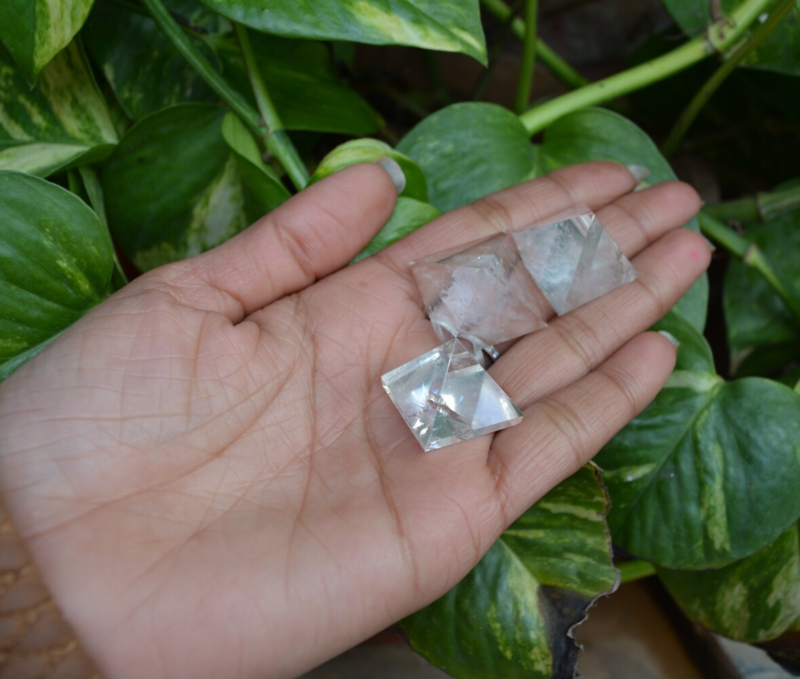 3pc Natural Transparent Quartz Crystal Pyramid Clear Reiki White Crystal Pyramid