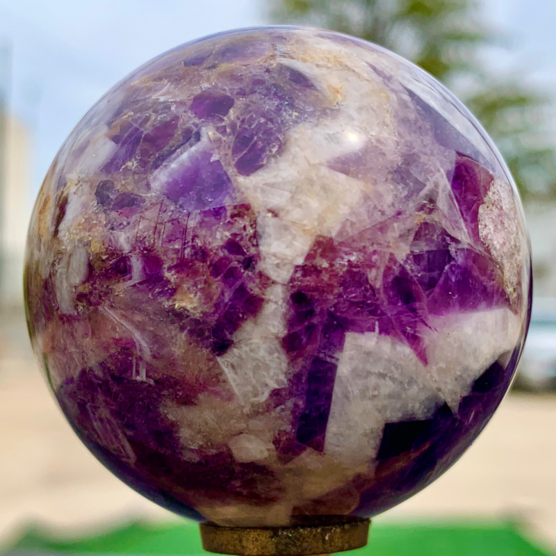 202G Natural beautiful Dream Amethyst Quartz Crystal Sphere Ball Healing