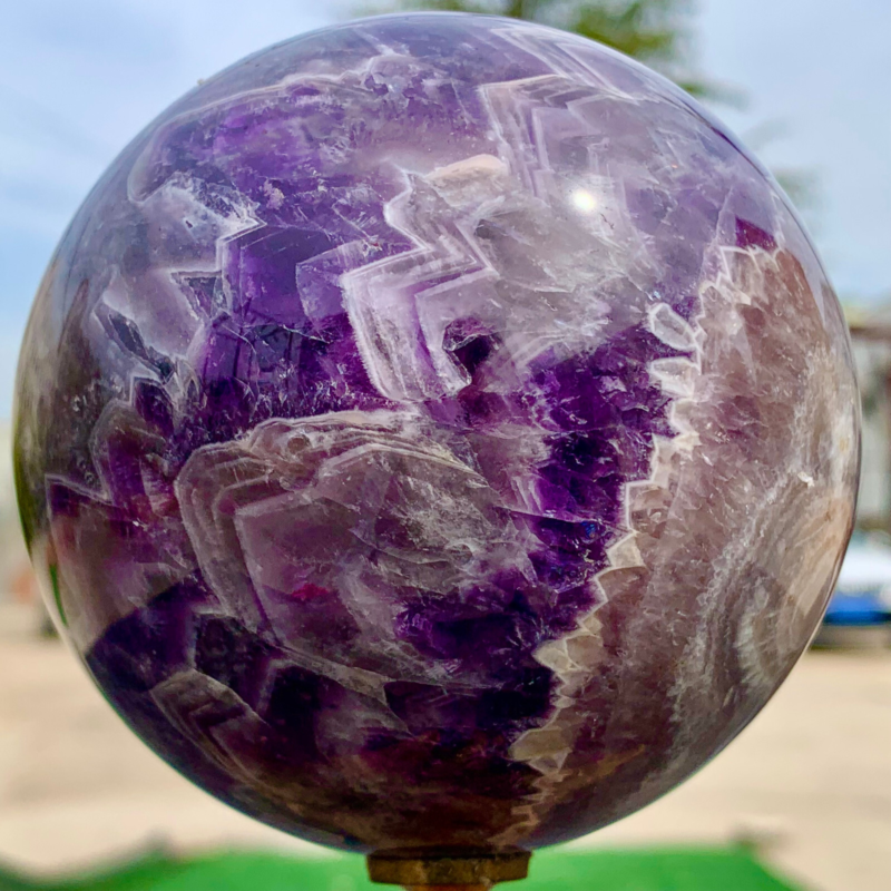 2.39LB Natural beautiful Dream Amethyst Quartz Crystal Sphere Ball Healing
