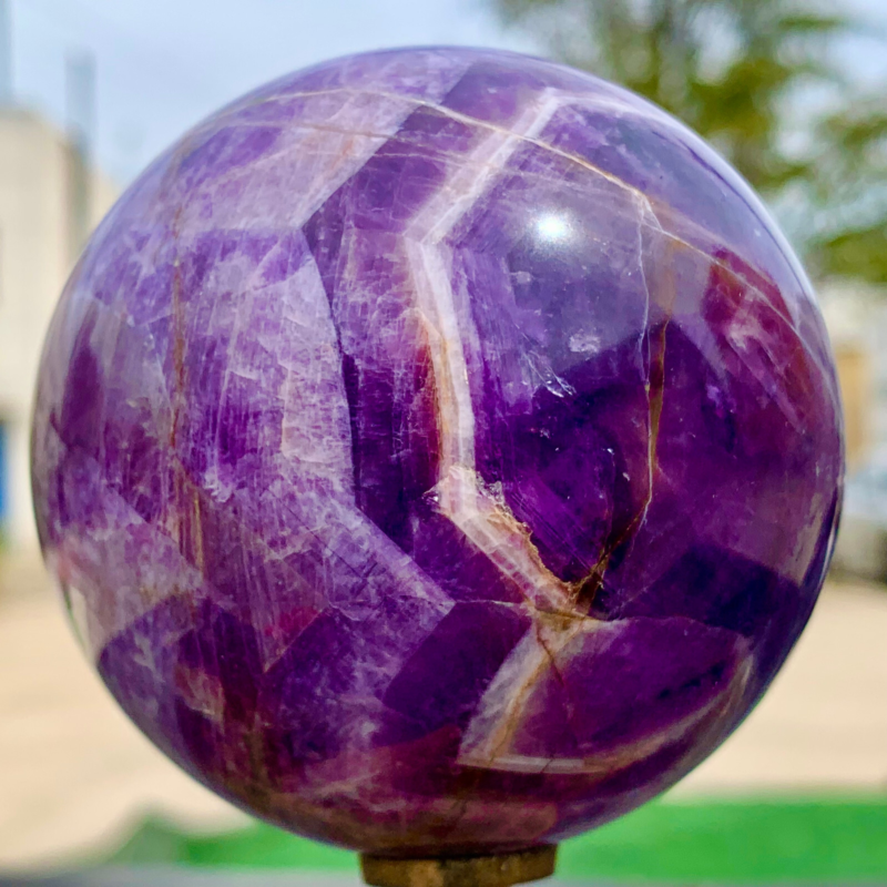 1.14LB Natural beautiful Dream Amethyst Quartz Crystal Sphere Ball Healing