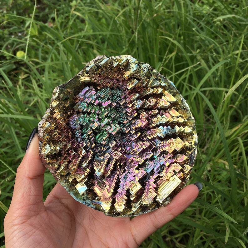 1PC Natural Bismuth Ore Bow Quartz Specimen TowerReiki Healeaching Materials
