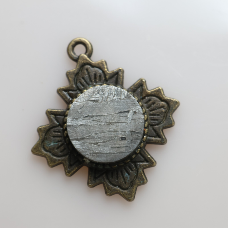 Muonionalusta meteorite Necklace pendant R2244