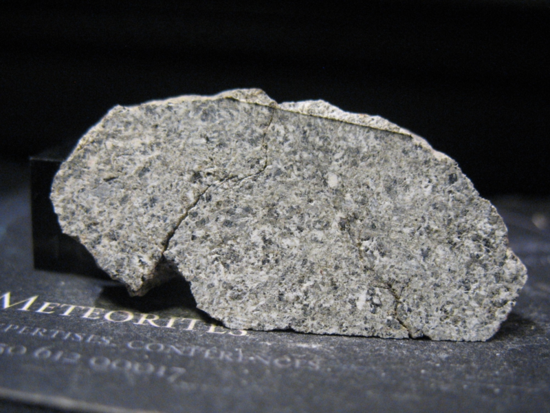 Meteorites NWA 14530 - Eucrite - Gabbroic Igneous Rock