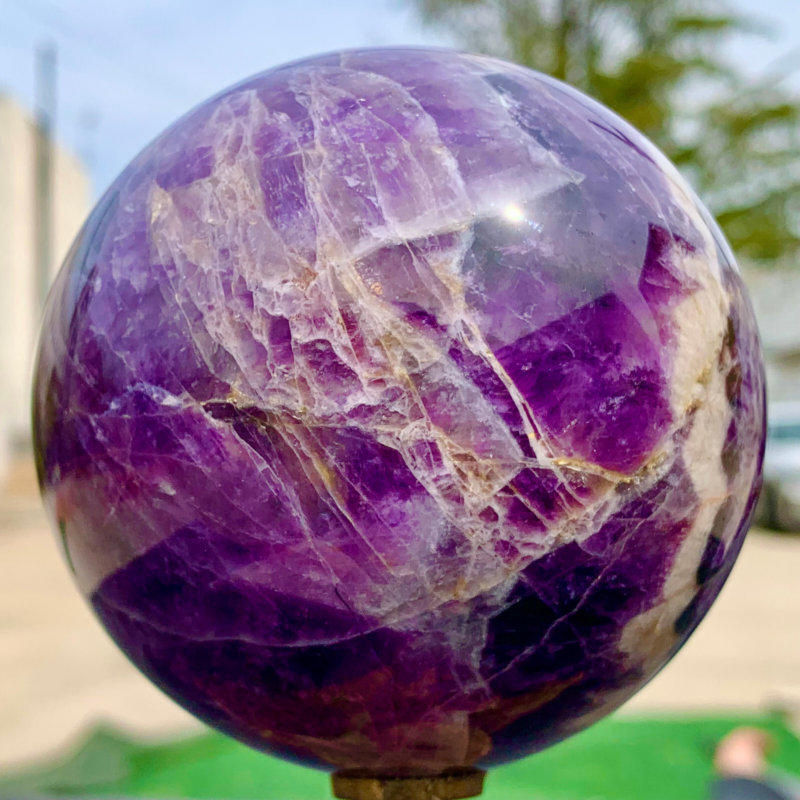 1.8LB Natural beautiful Dream Amethyst Quartz Crystal Sphere Ball Healing