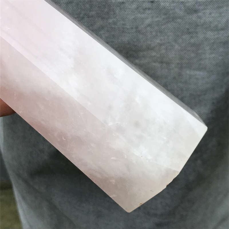 1.04kg Natural Rose Quartz Obelisk Quartz Crystal Point Wand Healing Gem