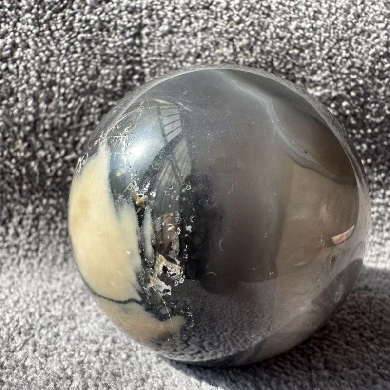 1pc 180+Natural Volcanic agate Ball quartz crystal sphere Reiki Healing 50mm+