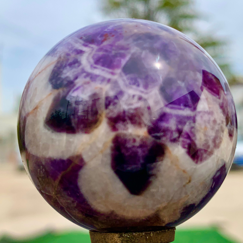 127G Natural beautiful Dream Amethyst Quartz Crystal Sphere Ball Healing