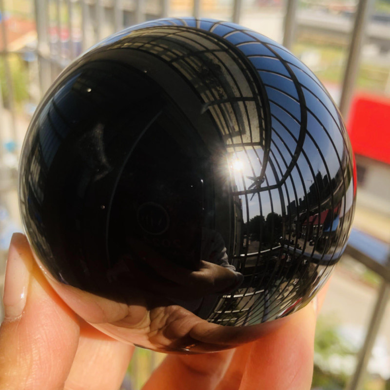 425G Natural obsidian crystal energy ball D659