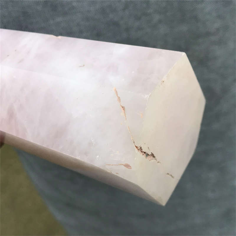 1.06kg Natural Rose Quartz Obelisk Quartz Crystal Point Wand Healing Gem