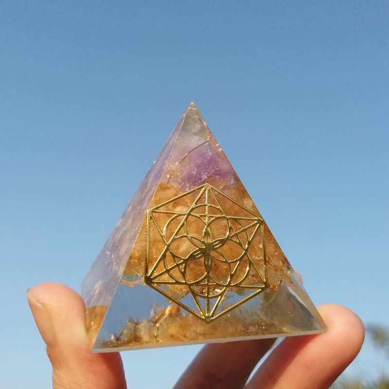 Crystal Orgone Pyramid Chakra Meditation Energy Generator Orgonite Healing Reiki