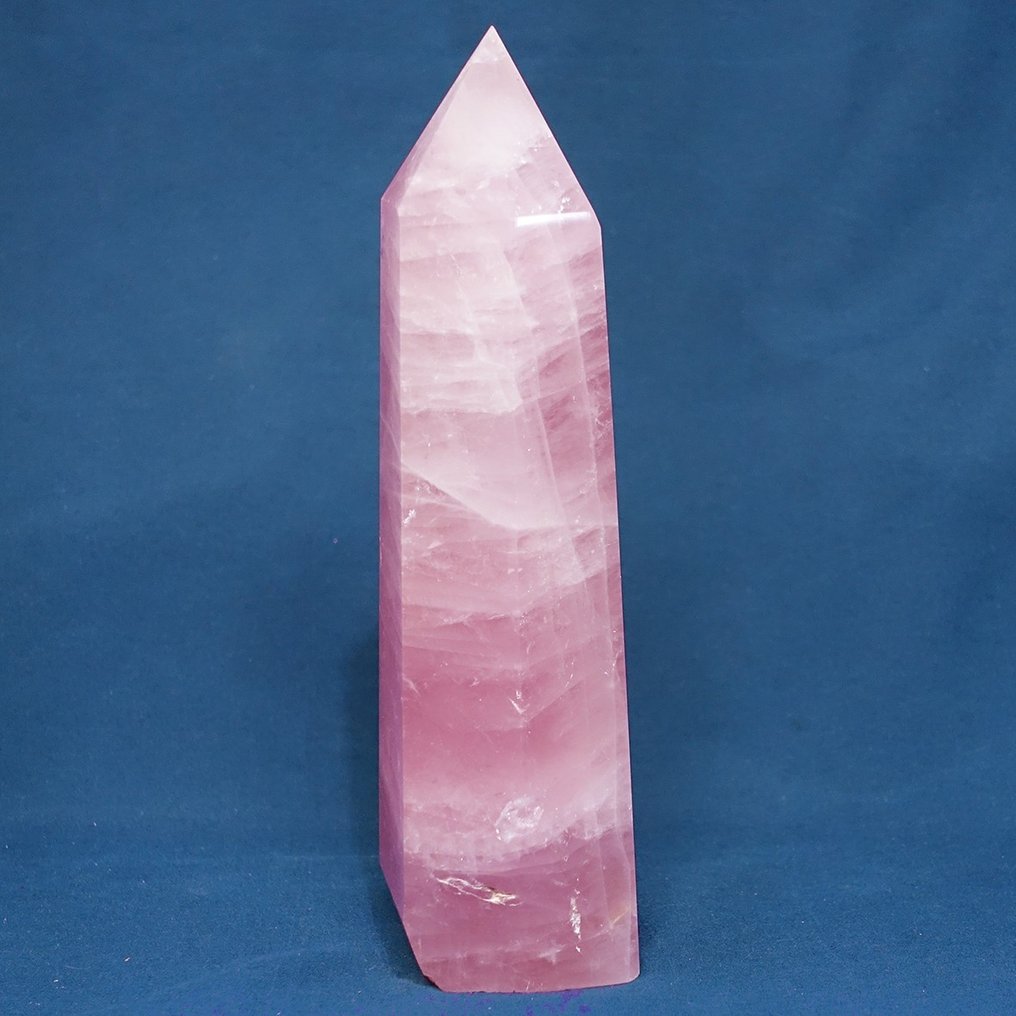 Carved Monolith in Rose Quartz - Height: 230 mm - Width: 75 mm- 1430 g