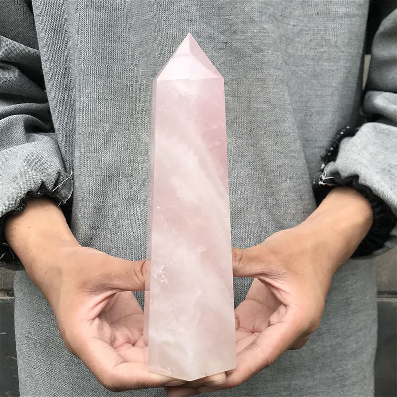1.04kg Natural Rose Quartz Obelisk Quartz Crystal Point Wand Healing Gem