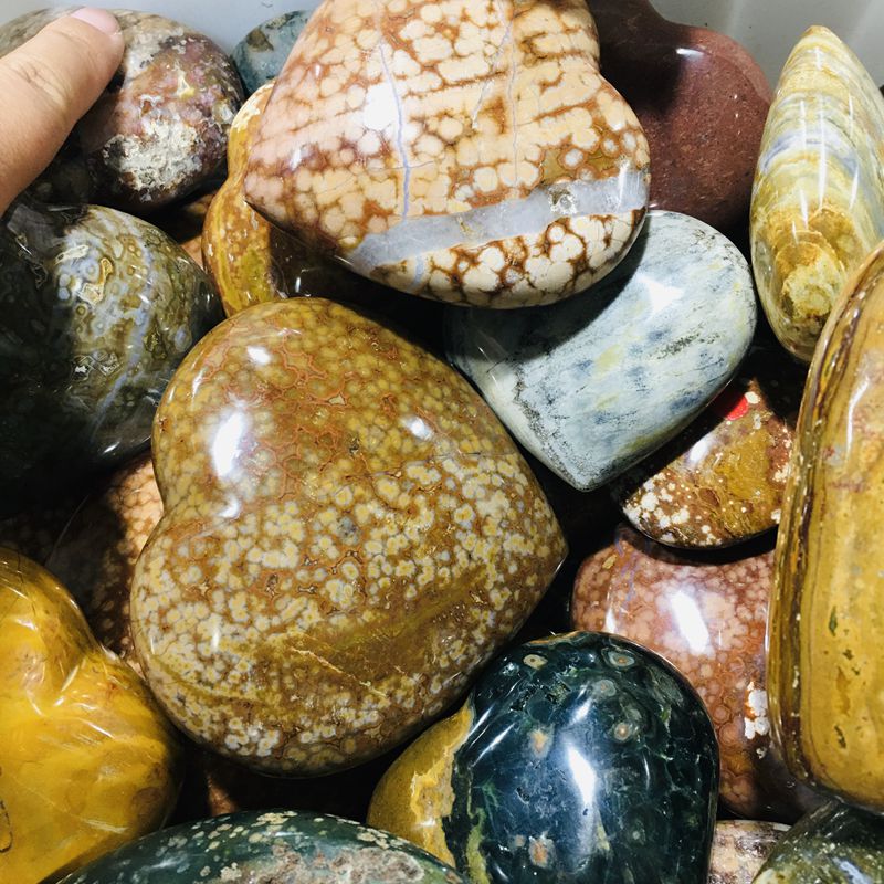 Piedras en forma de corazón curativas de cristal con corazones de amor de jaspe Natural tallado a mano para decoración