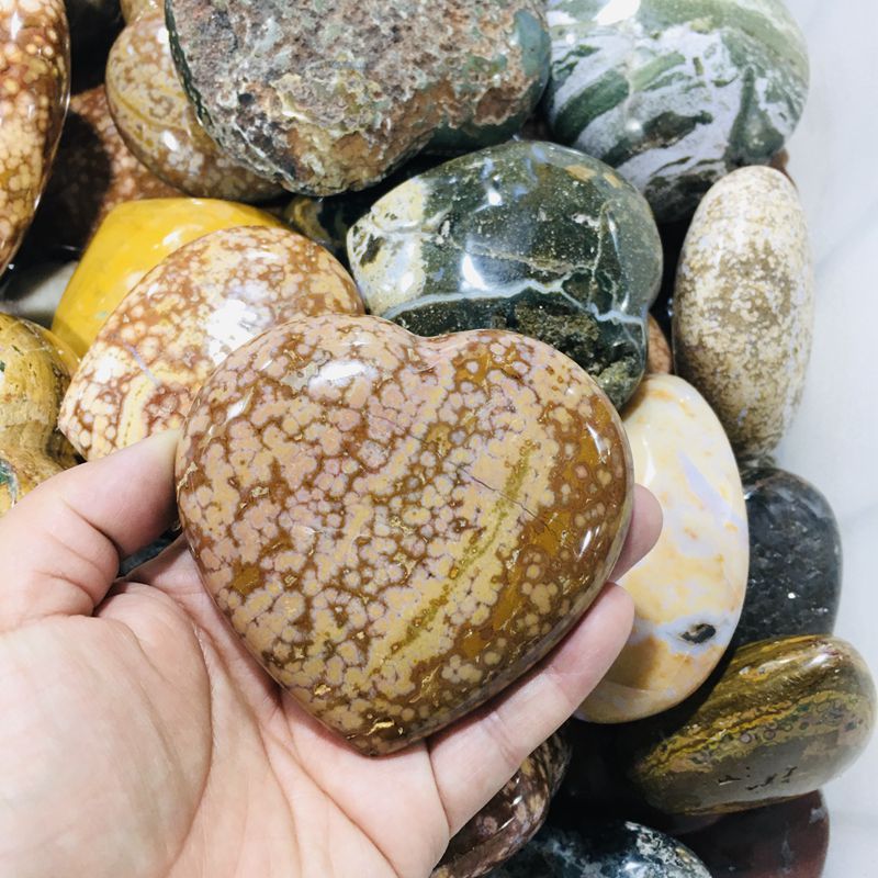 Piedras en forma de corazón curativas de cristal con corazones de amor de jaspe Natural tallado a mano para decoración