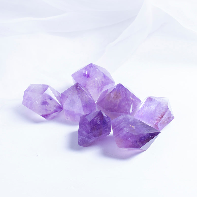 Purple crystal rock crystal prism