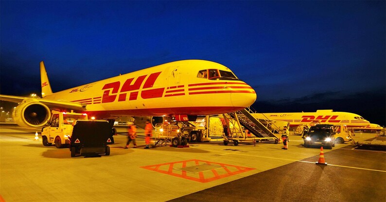 According to different places, we will choose the fastest express company to deliver the goods to you!