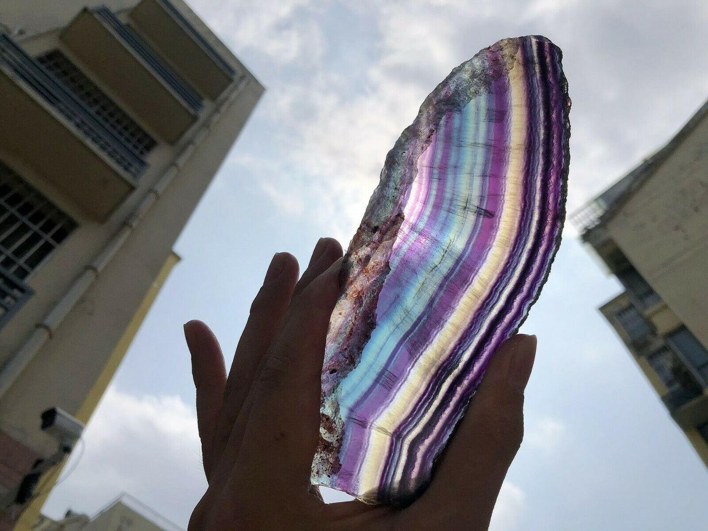 290G Natural multicolor fluorite crystal original stone specimens