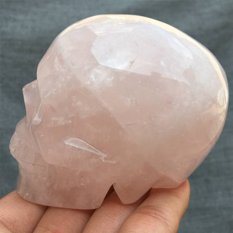 0.55kg Natural rose quartz skull carved Quartz Crystal skull Healing