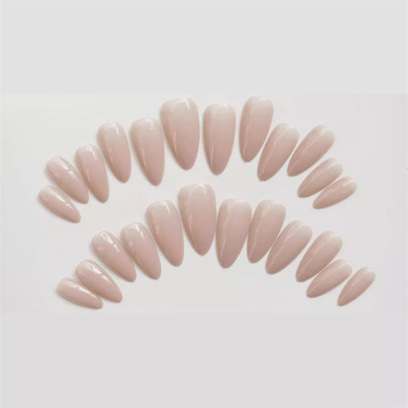 Almond Short Press On False Nails Nude Color Fashionable Summer Manicure 24pcs