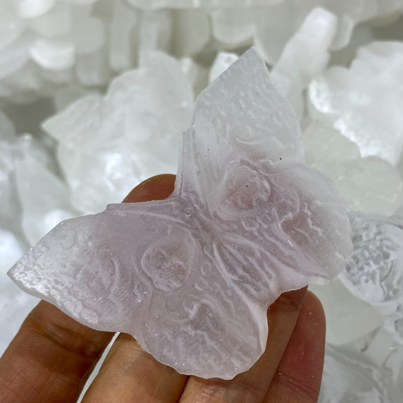 Natural Gypsum Selenite butterfly Hand Carved Quartz Crystal Reiki healing 1PC