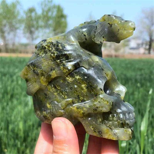 500g Natural carved Unknown Stone dragon Skull reiki quartz crystal skull polish