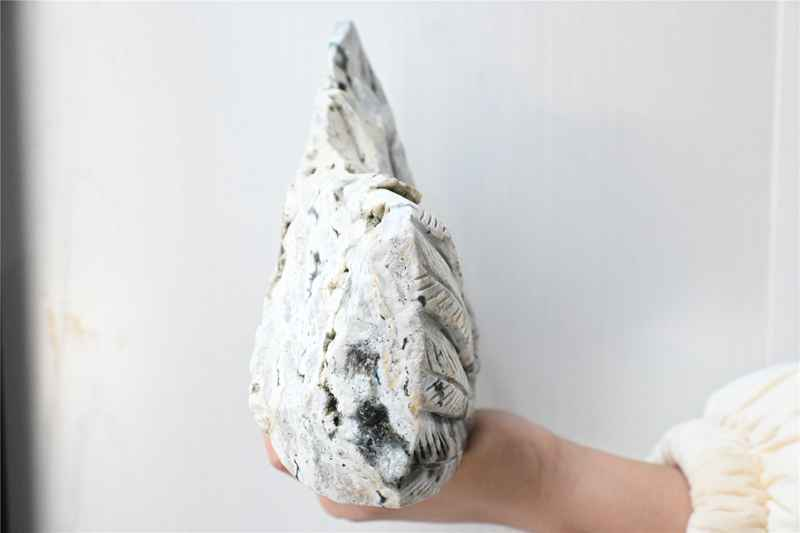 1.55kg Natural unknown quartz skull carved Quartz Crystal skull Healing