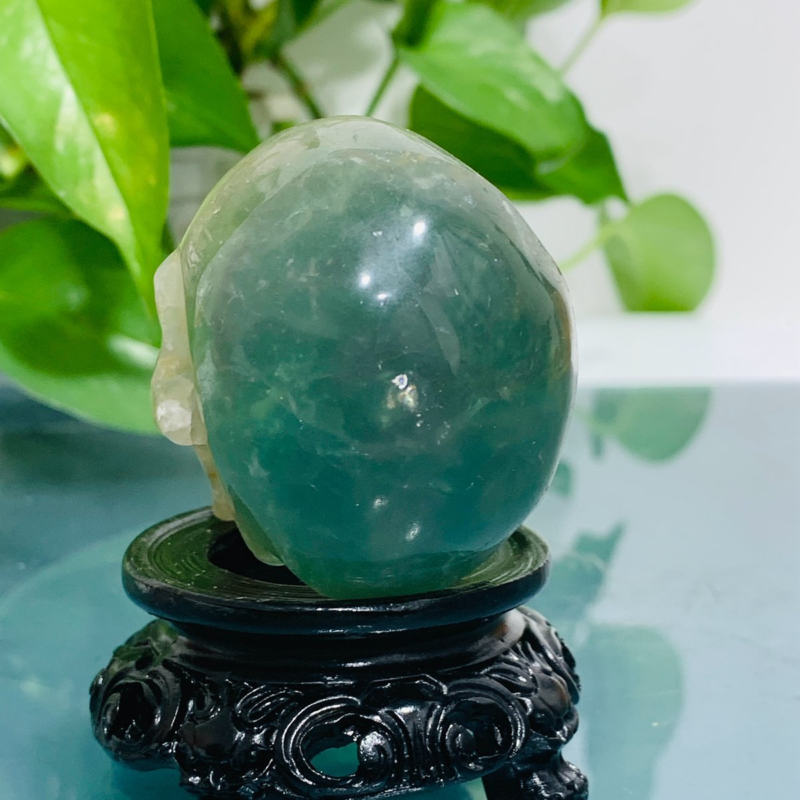 188g Natural Colourful Fluorite Hand Carved Crystal Skull Meditation Medium