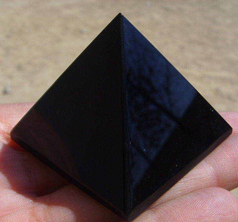 50-60g 1pcs NATURAL Obsidian Quartz Crystal Pyramid Healing