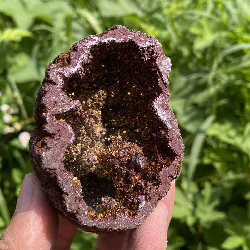 170g Electroplating color Natural Crystal Agate cave ornaments crystal cluster q