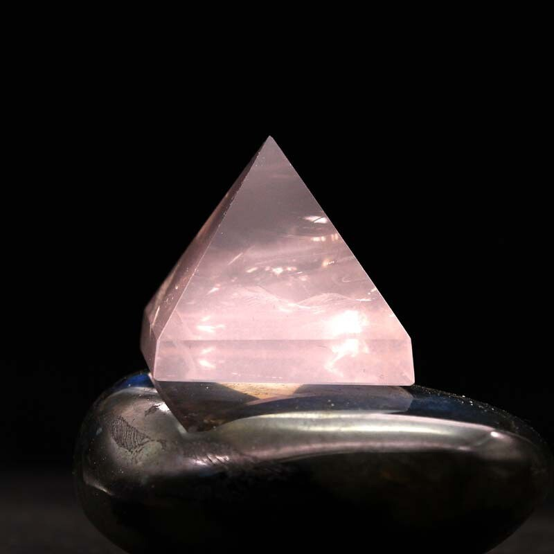 Natural Pink Rose Quartz Crystal Pyramid Healing Mineral Energy Gem Tower Decor