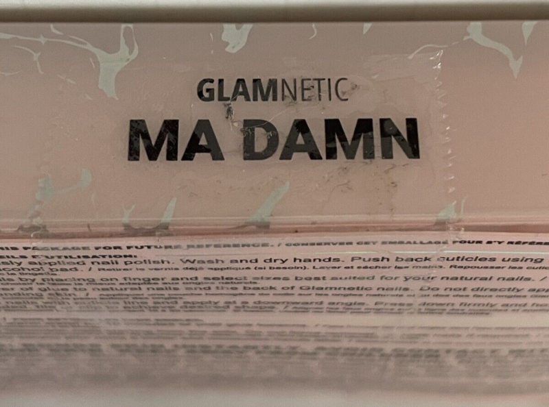 Glamnetic MA DAMN Short Almond Press on Nails New
