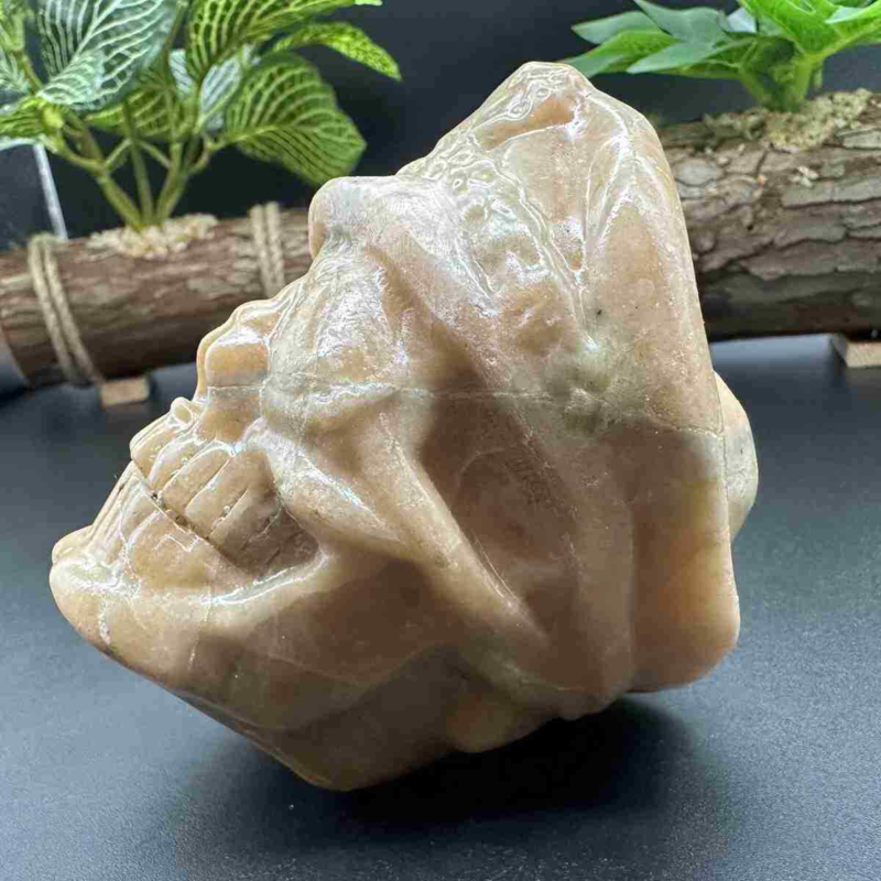 670g natural jade hand carved skull quartz crystal healing decor gift