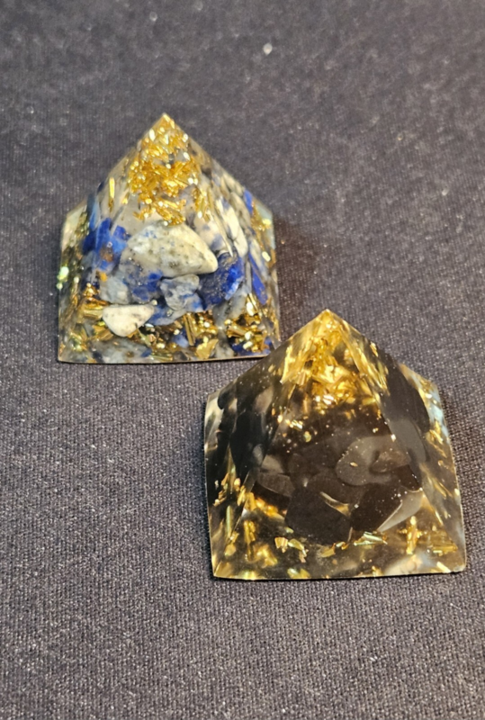2 Orgonite Resin Pyramids Lapis Lazuli Black Onyx Gold Leaf Stone Chips Reiki