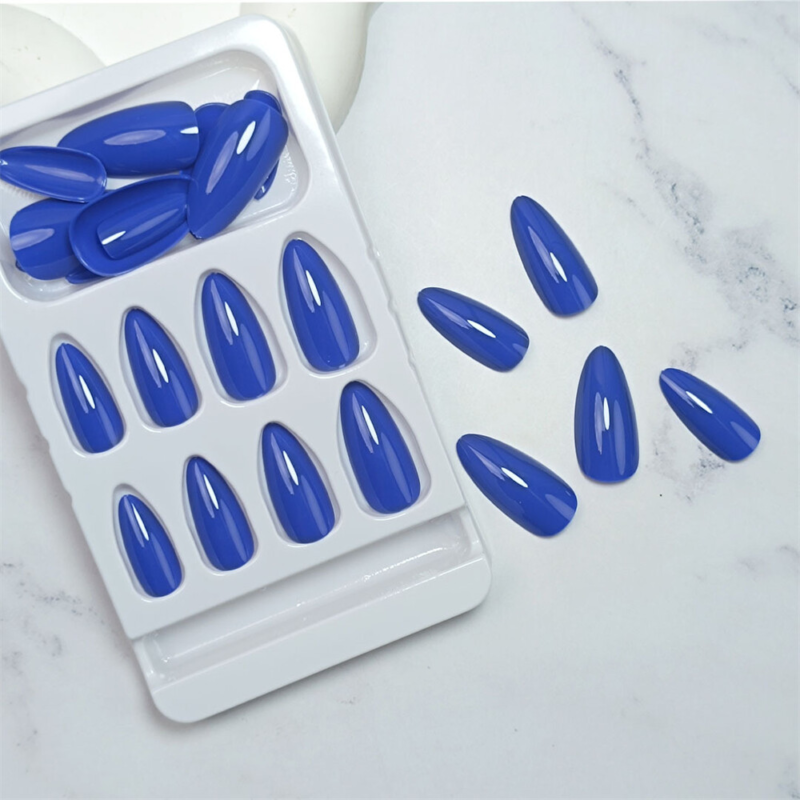 Charming Blue Color False Nail Short Almond Press on Nails for Nail Art 24pcs