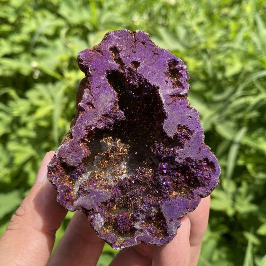 190g Electroplating color Natural Crystal Agate cave ornaments crystal cluster q