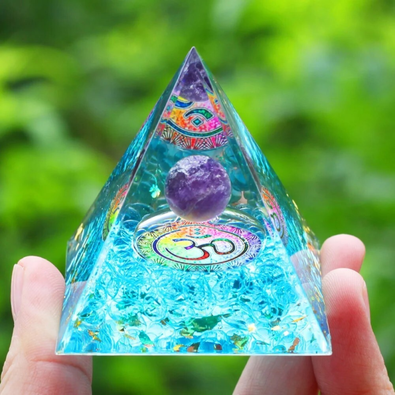 Orgone Crystal Pyramid Stone Reiki Energy Peridot Amythest Chakra Gift I