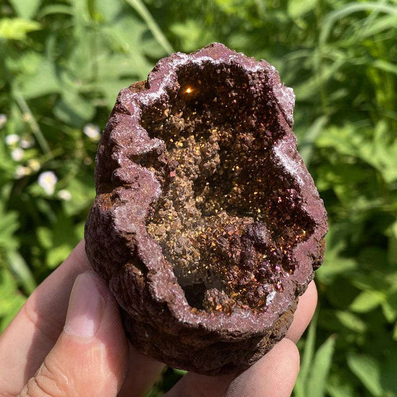 170g Electroplating color Natural Crystal Agate cave ornaments crystal cluster q