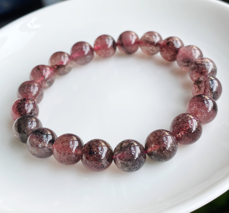 10mm Natural Beautiful Red Strawberry Mica Quartz Crystal Beads Bracelet