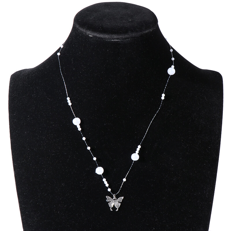 New Shiny Butterfly Necklace Ladies Exquisite Clavicle Chain Necklace Jewelry