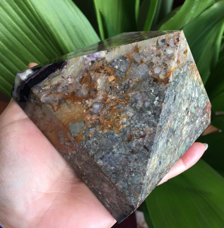 Natural  tourmaline&  fluorite&chalcopyrite& amethyst Crystal Gem Stone Pyramid