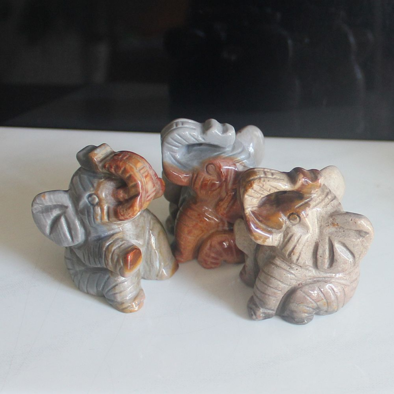 Carved gemstone crystal sitting elephant figurine animal carving home decor 2&apos;&apos;
