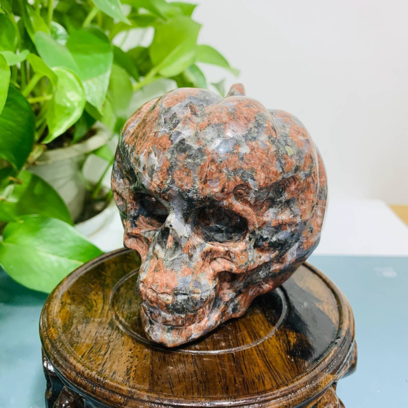 949g Natural Crystal Jade Hand Carved Quartz Skull Medium Energy Reiki Healing