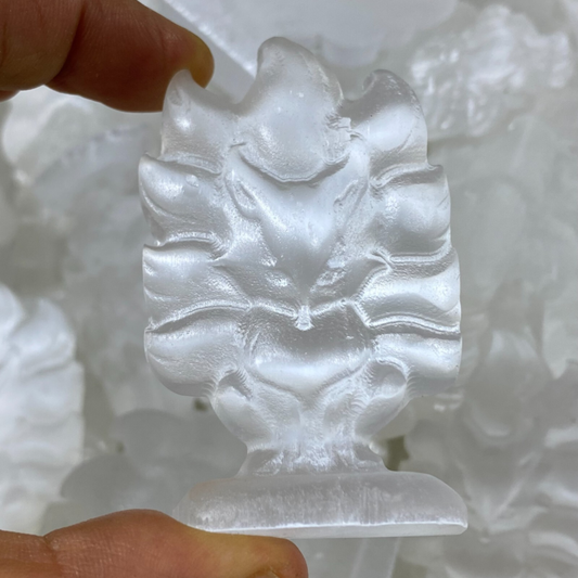 2"+Natural Gypsum Selenite  fox Hand Carved Quartz Crystal Reiki healing 1PC