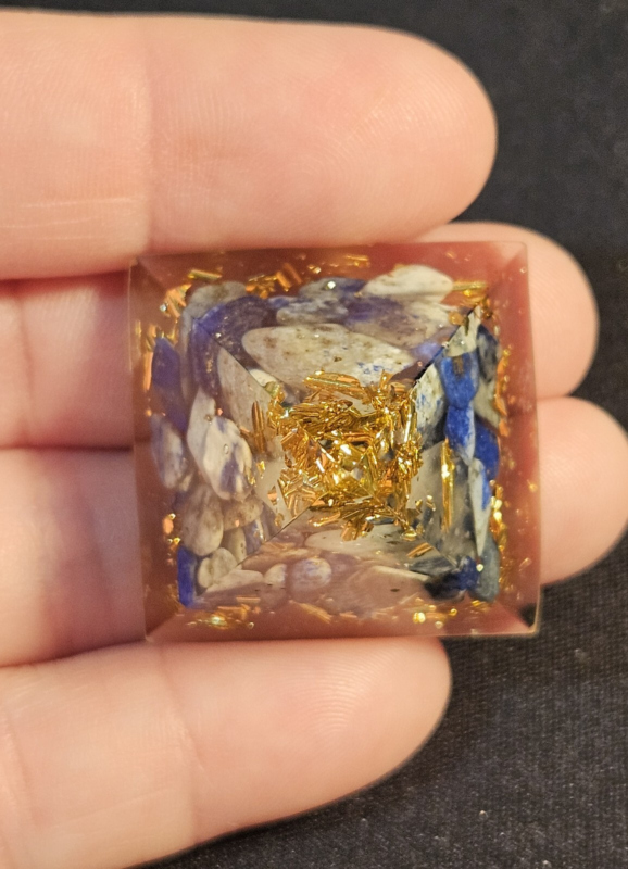 2 Orgonite Resin Pyramids Lapis Lazuli Black Onyx Gold Leaf Stone Chips Reiki