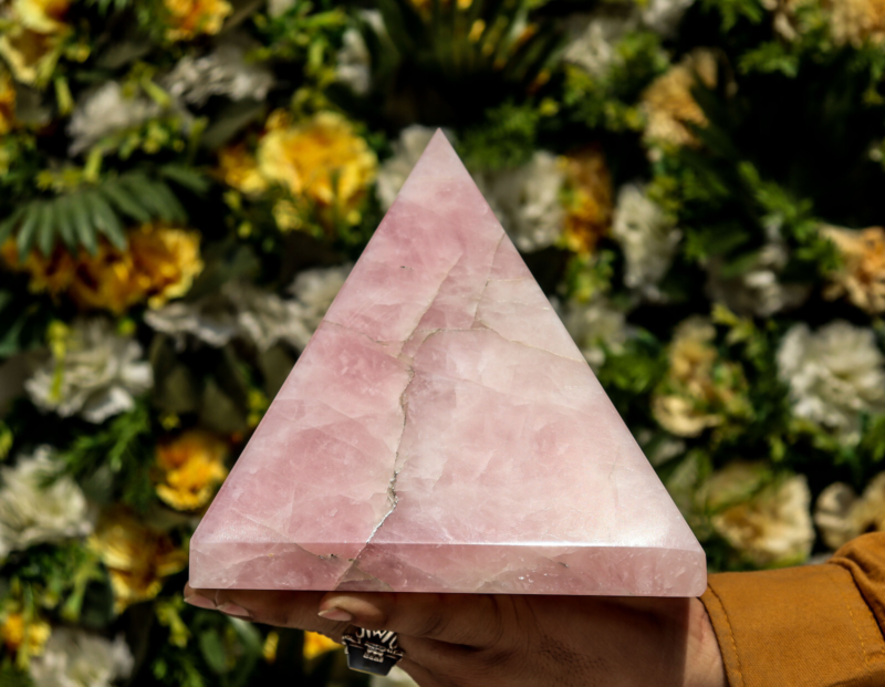 165MM Pink Rose Quartz Crystal Pyramid Aura Healing Chakra Energy Gemstone Point