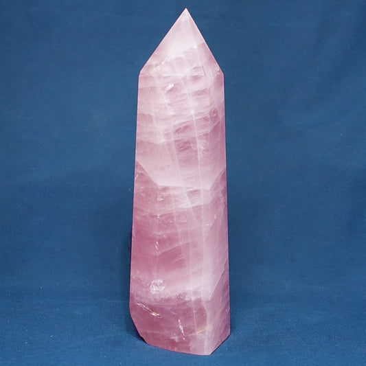 Carved Monolith in Rose Quartz - Height: 230 mm - Width: 75 mm- 1430 g