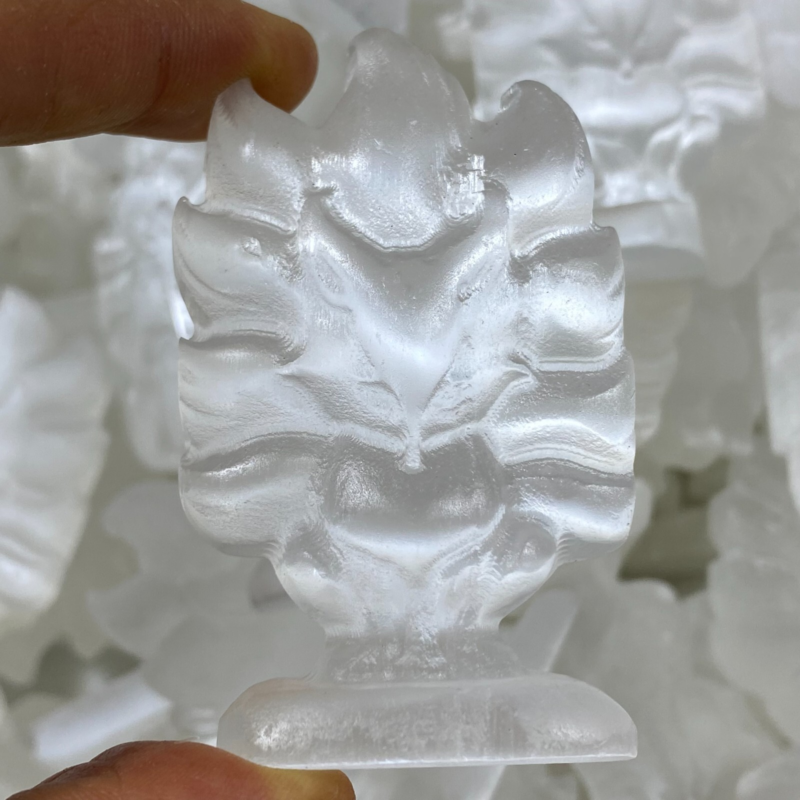 2"+Natural Gypsum Selenite  fox Hand Carved Quartz Crystal Reiki healing 1PC