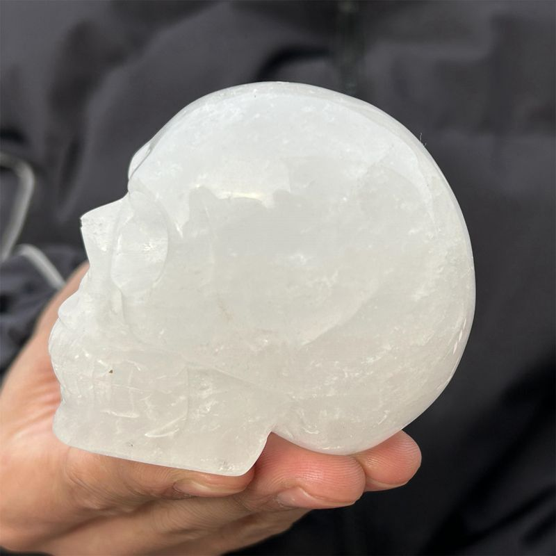 0.33kg Natural clear quartz skull carved Quartz Crystal skull Healing