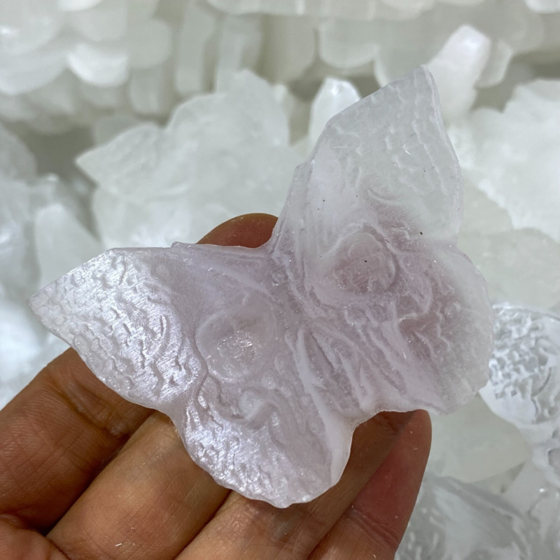 Natural Gypsum Selenite butterfly Hand Carved Quartz Crystal Reiki healing 1PC